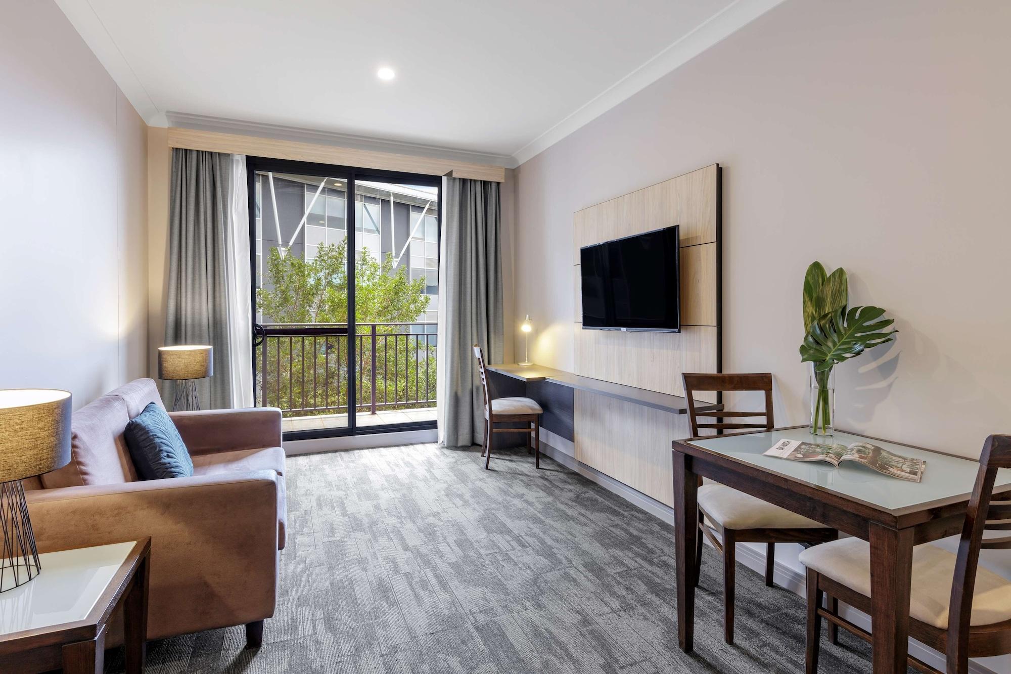 Oaks Sydney North Ryde Suites Екстериор снимка