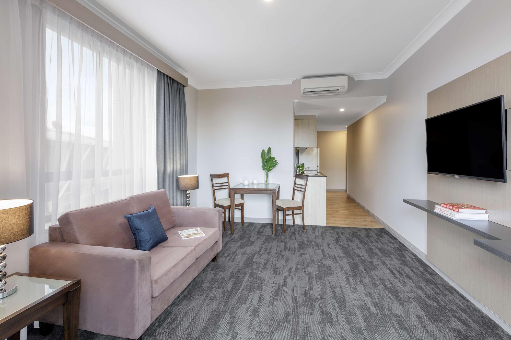Oaks Sydney North Ryde Suites Екстериор снимка
