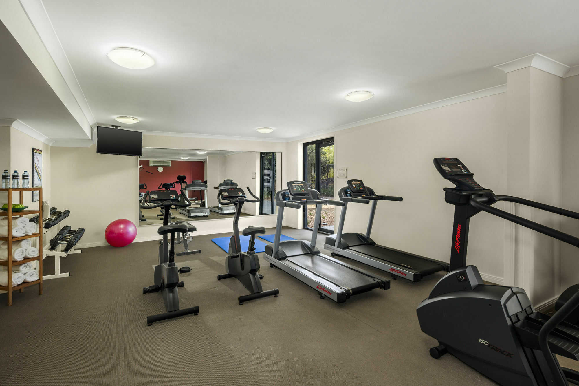 Oaks Sydney North Ryde Suites Екстериор снимка